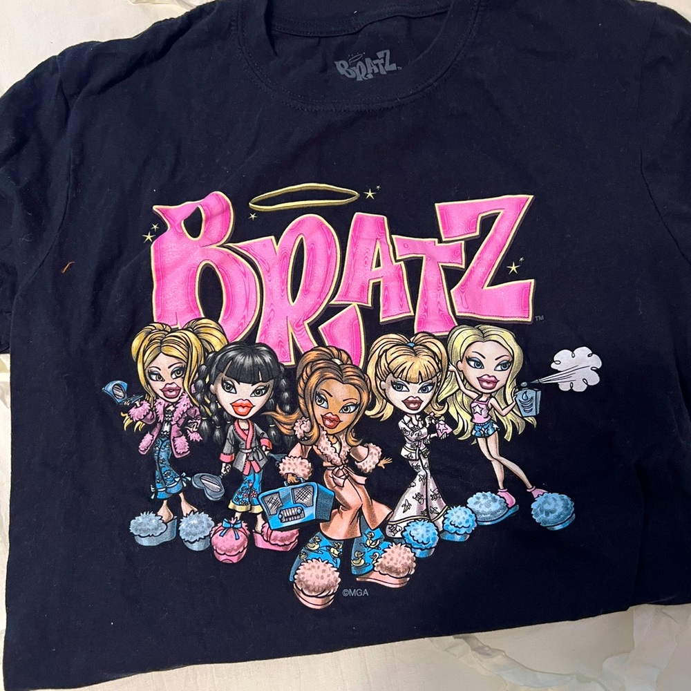 Graphic tee